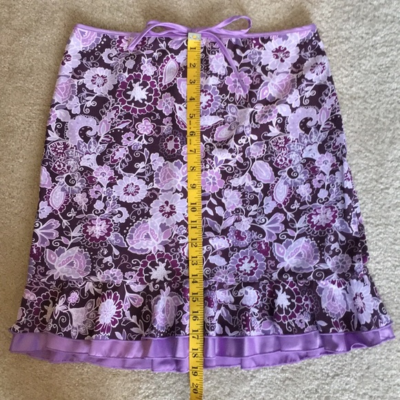 Floral skirt - Picture 3 of 4